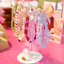 Afbeelding in Gallery-weergave laden, Phone Cord - Lots of Lilac
