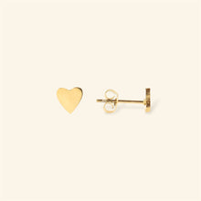 Afbeelding in Gallery-weergave laden, Golden Heart Stud - Single piece
