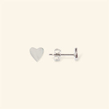 Afbeelding in Gallery-weergave laden, Silver Heart Stud - zilver
