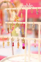 Afbeelding in Gallery-weergave laden, Shell Flower oorbel
